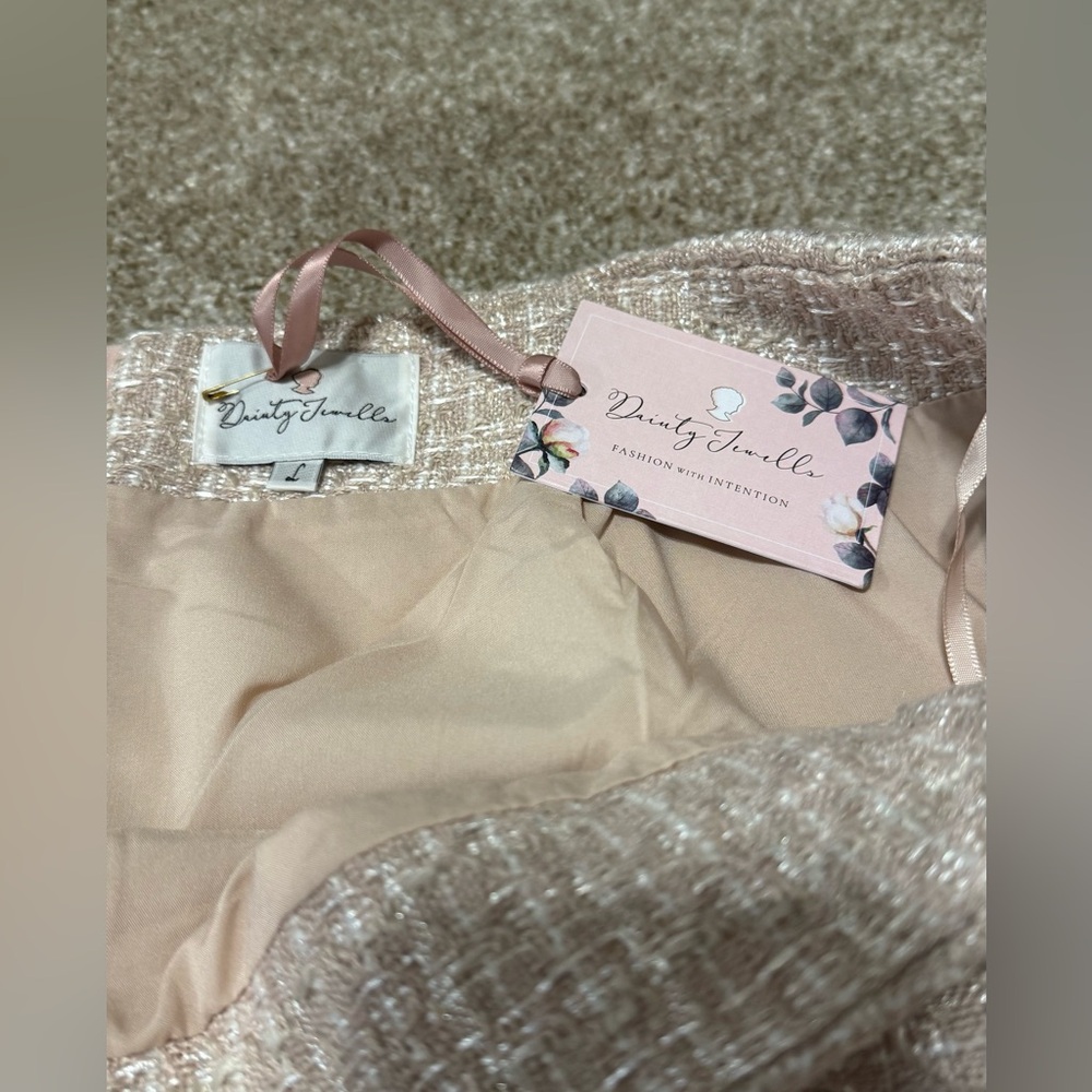 Elegant Cream Tweed skirt NWT - Picture 5 of 5